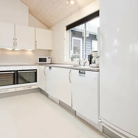 18 Person Holiday In H Jby Højby