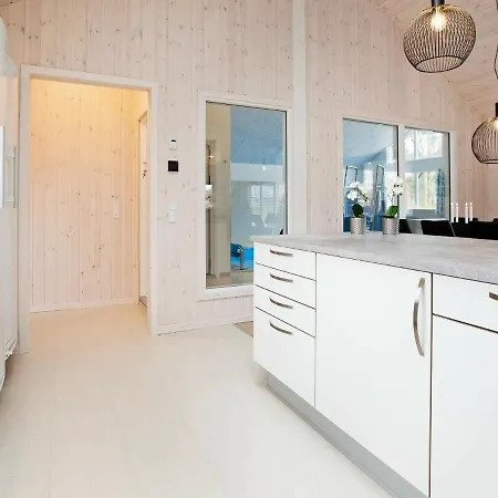 18 Person Holiday In H Jby Højby