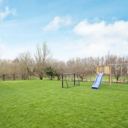 18 Person Holiday In H Jby Prázdninový dům